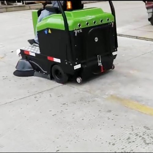 南宁清扫市场外围路面用小型电动扫地车T3