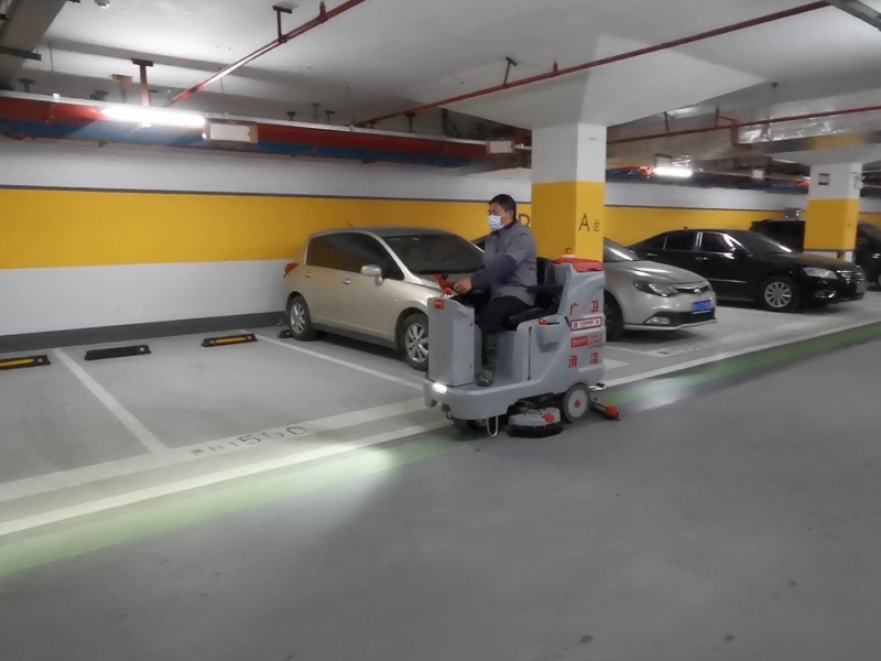 南宁地库用拖地机