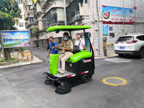 物业用扫地车