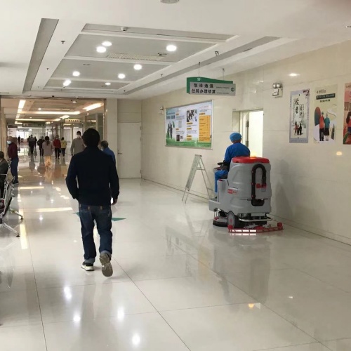 南宁全自动洗地机